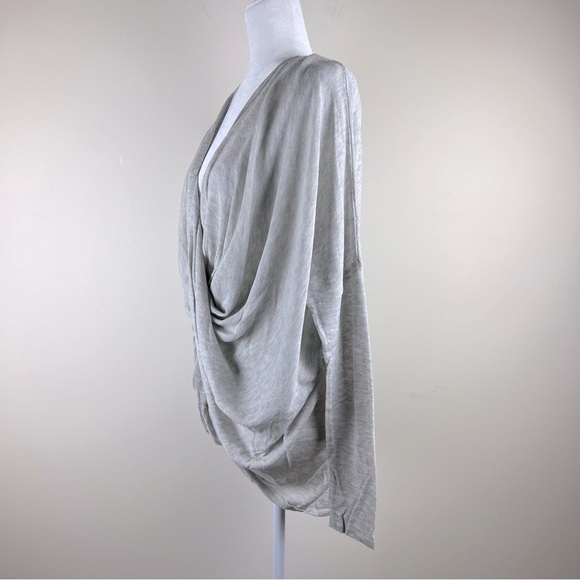 Bobi Black | Lightweight Twisted Front Cotton Blend Heather Grey Sweater - Picture 5 of 11